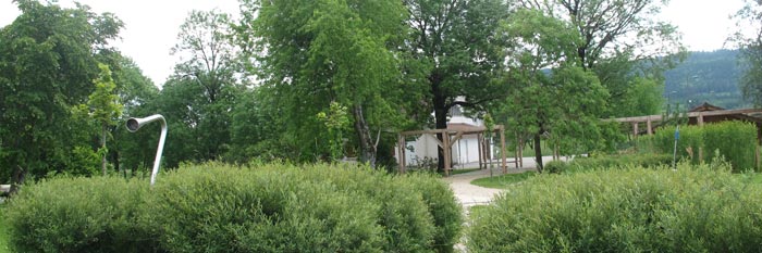 Projet d'aménagement paysager d'un parc urbain : le Jardin de Traverse à Bouverans