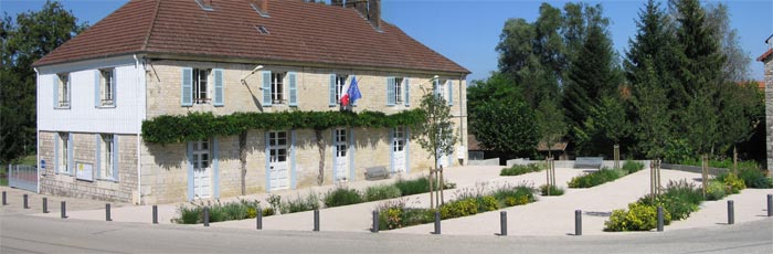 Projet d'aménagement du paysage urbain : la place de la mairie à Vaudrey